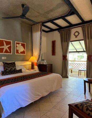 Pinewood Beach Resort and Spa Diani