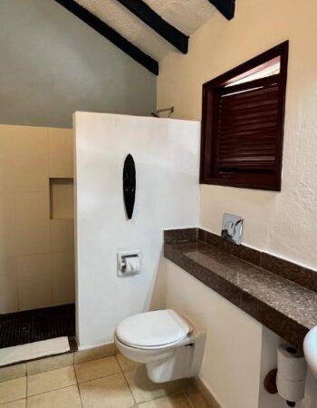 Pinewood Beach Resort and Spa Diani