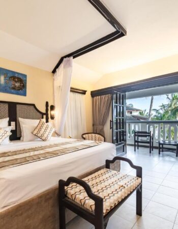 PrideInn Flamingo Beach Resort & Spa