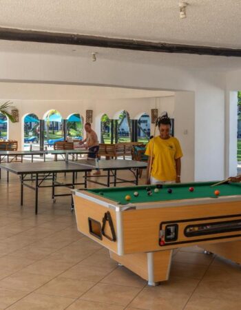 Southern Palms Beach Resort