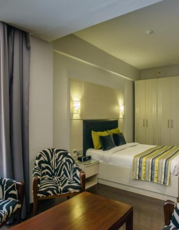 Cloud Hotel & Suites Parklands