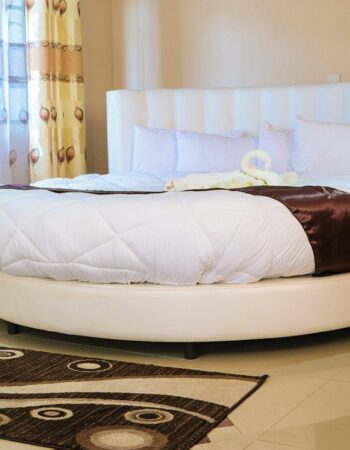 Nuru Palace Hotel