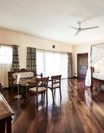 Safari Park Hotel & Casino