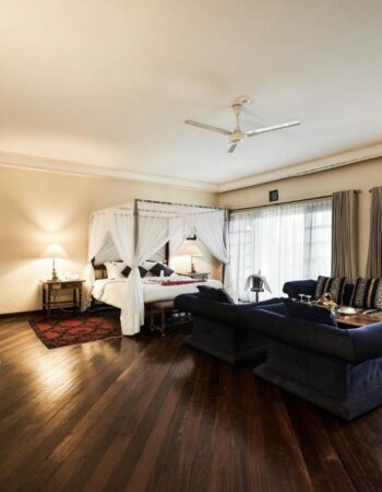 Safari Park Hotel & Casino