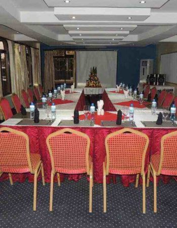 Hennessis Hotel