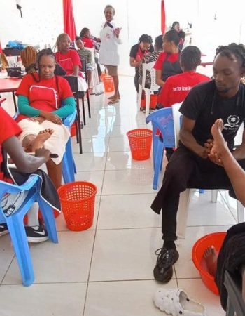 The Top Rose Hair and Beauty Salon – Nairobi CBD