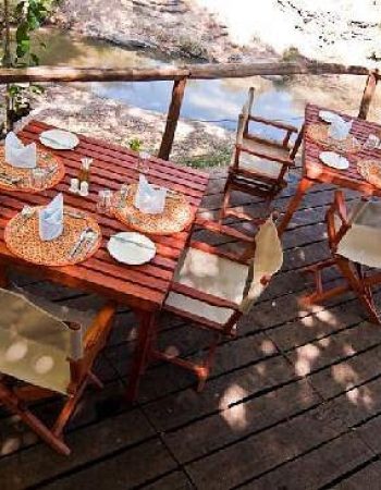 Camp Oloshaiki – Glamping in Masai Mara