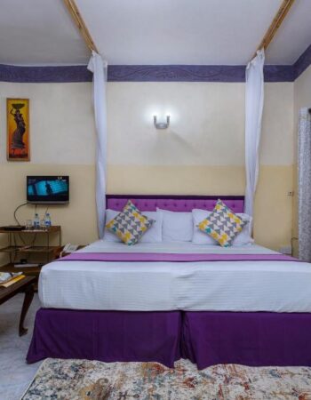 Jacyjoka Apartments and Restaurant
