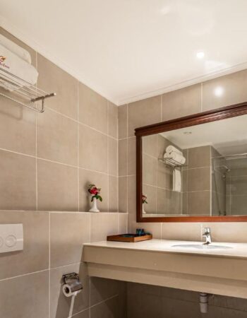 PrideInn Paradise Beach Resort, Convention Centre & Spa