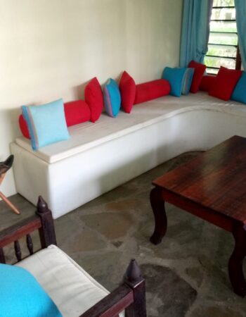 Bomani Resort Farm Cottages – Kilua Cottage