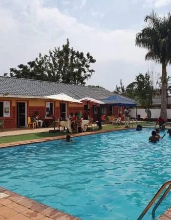 Villa International Palace Hotel – VIP Madeya