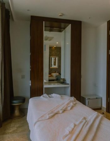 Crowne Plaza Nairobi Airport by IHG