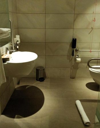 Crowne Plaza Nairobi Airport by IHG