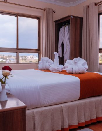Buraha Zenoni Hotel & Resort