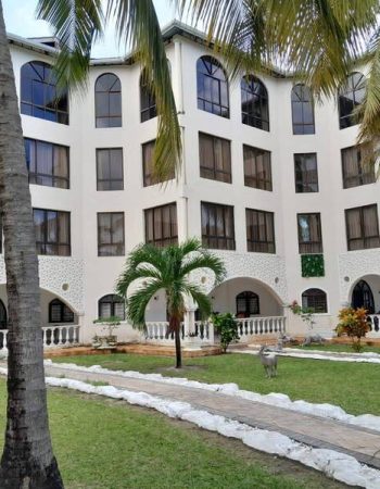 Salama Bling Beach Resort