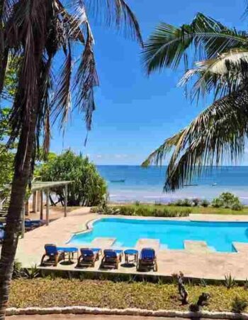 Coral Cove Treehouses Diani